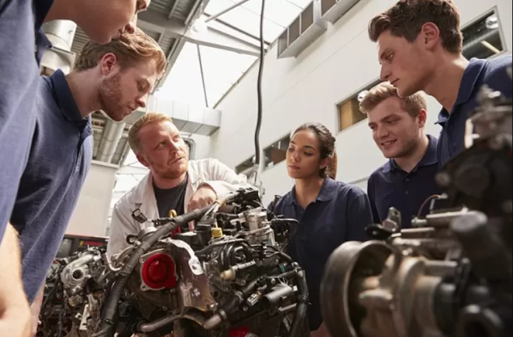 Automobile Technician